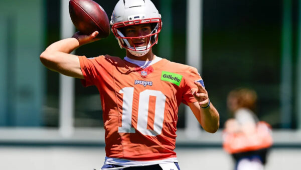 Drake Maye expresses excitement to play with new Patriots WR A.J. Brown