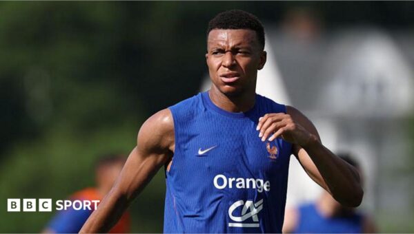 France star Mbappe vows to increase defensive work after criticism