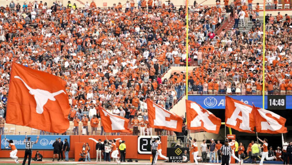 PREDICTION: Longhorns to land five-star offensive lineman