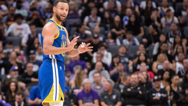 Warriors Star Stephen Curry Sets Record Straight About Place in Greatest PG of All Time; 4x Champ Says He Can Keep Going