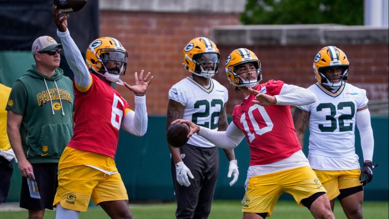 Something is different about Jordan Love's new Packers backup QB, Tyrod Taylor