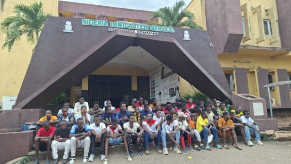 Nigerian Army arrests 46 suspected illegal immigrants in Ogun