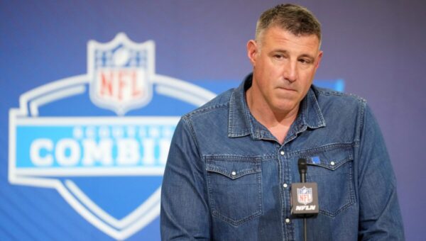 “Won’t Even Stand By Him” Mike Vrabel – Jen Vrabel Photo Leaked To Public, Fans Rip Him Apart