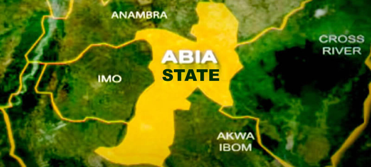 Magistrate, Monarch, Journalist lose vehicles as car thieves strike in Umuahia