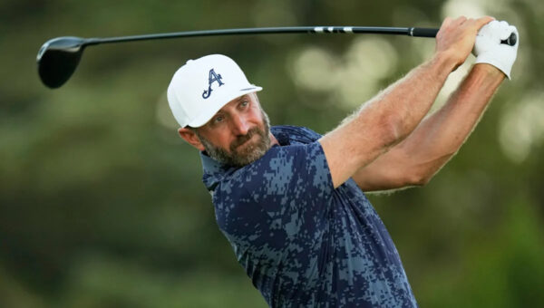 Dustin Johnson turns back the clock and enjoys a golden hour at the US Open to climb into contention