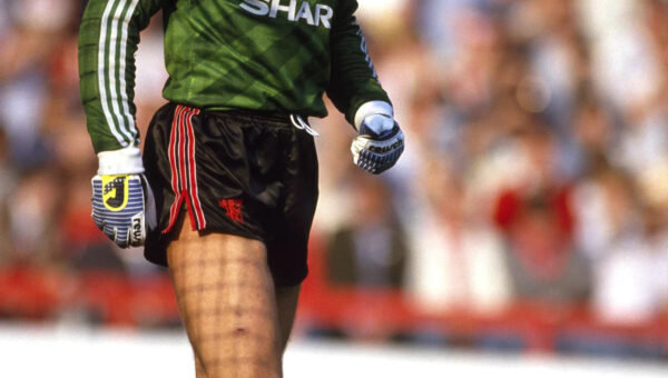 On This Day (8 June 1987): Smith Rules Out Roker Return For Turner!
