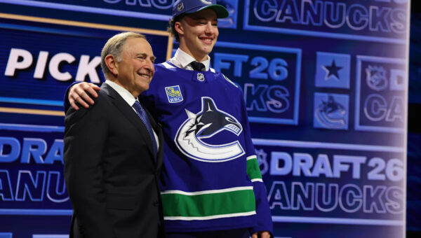 Canucks’ No. 3 pick Caleb Malhotra compares his game to father Manny