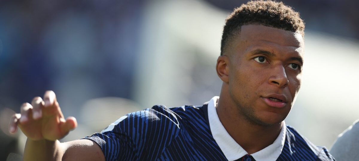 Kylian Mbappé leaves door open to MLS move: “David Beckham often asks me whether I want to come.”
