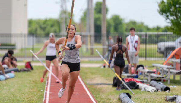 Who should be The Oklahoman's 2026 fans' choice girls track athlete of the year? Go vote