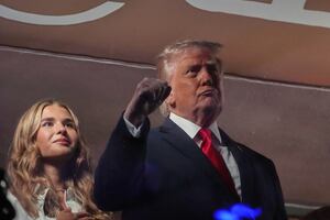Donald Trump booed by the crowd during the anthem prior to Game 3 of the NBA Finals