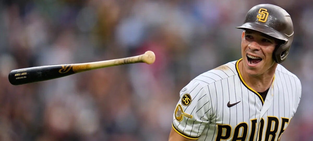 Padres rally for 6-2 win after the Reds botch 3 straight bunts in the 7th inning