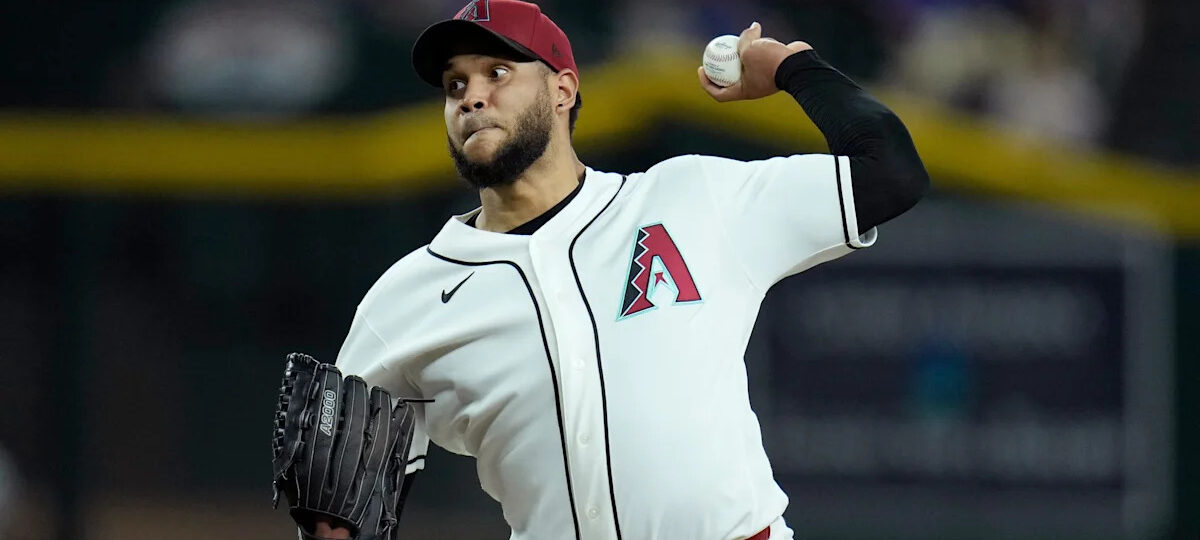 Perdomo hits 3-run double, Rodriguez deals, D-backs top Giants again in 5-4 win