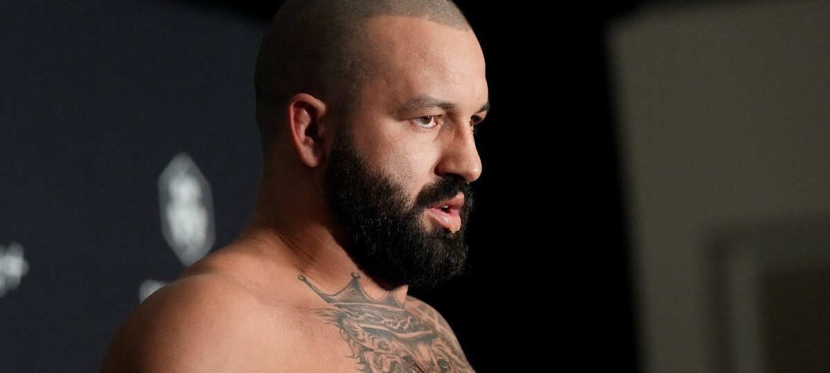 UFC White House fighter throws up at weigh-in: ‘So what? I was drinking’