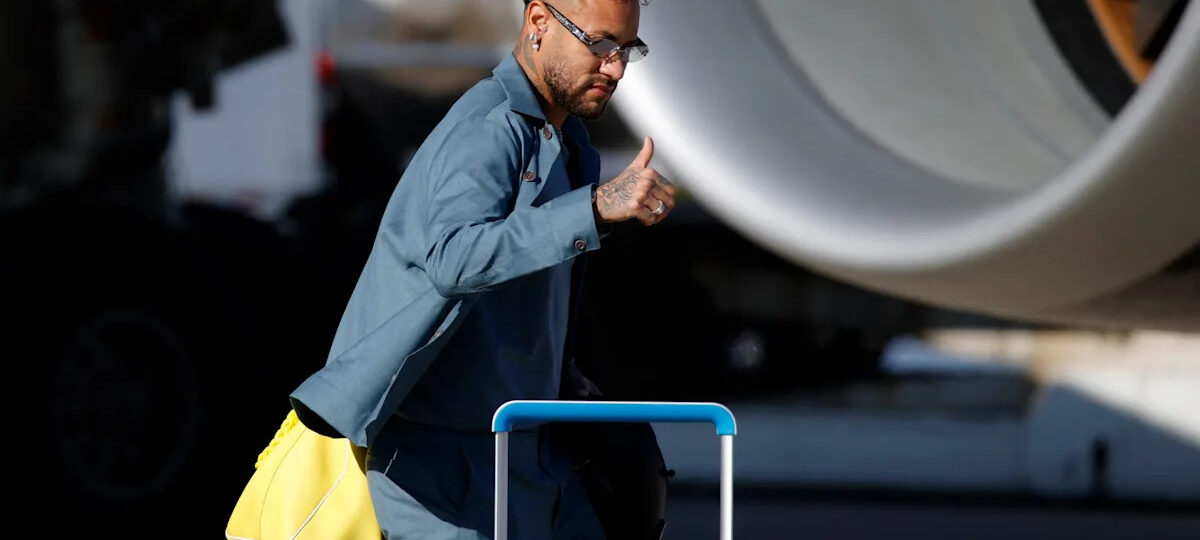Scans show Neymar's good progress, but return remains unclear