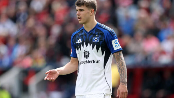 Brighton makes shocking offer for Tottenham defender, rumored Bayern Munich target Luka Vušković