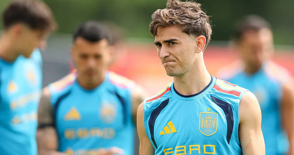 Gavi and Zubimendi… Both left out by De la Fuente?