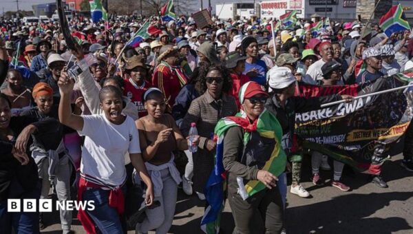 South African leader warns anti-migrant protesters ahead of unofficial deadline
