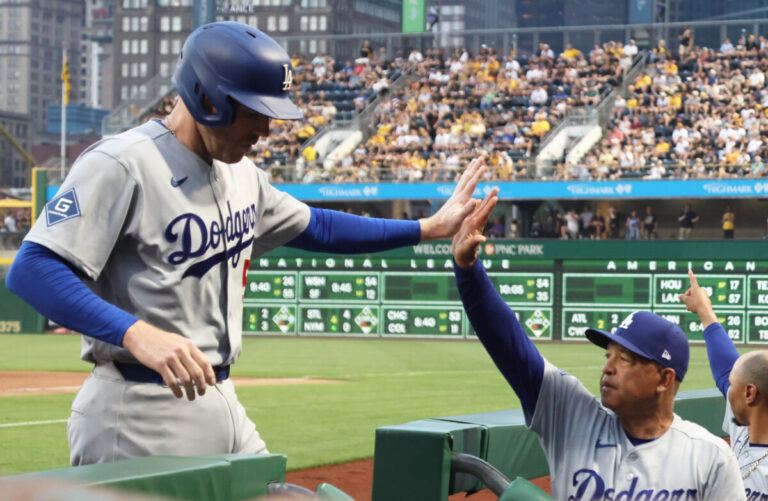 Dodgers Pour It on Pirates as Freeman Gets 2,500th Hit
