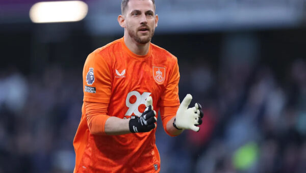 Gold: Tottenham close to free agent signing of GK Martin Dubravka
