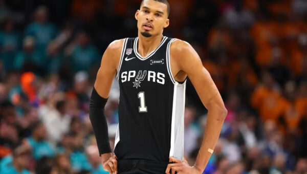 Spurs’ Victor Wembanyama Shrinking Vs Knicks In NBA Finals