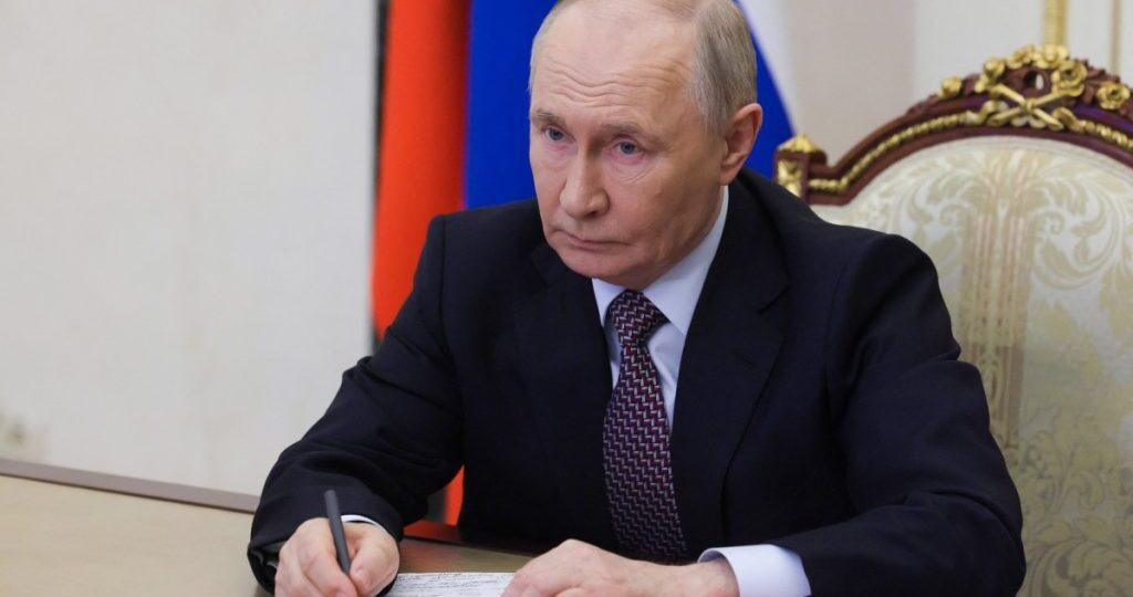 Russia calls on US, Iran to ‘return to negotiating table’
