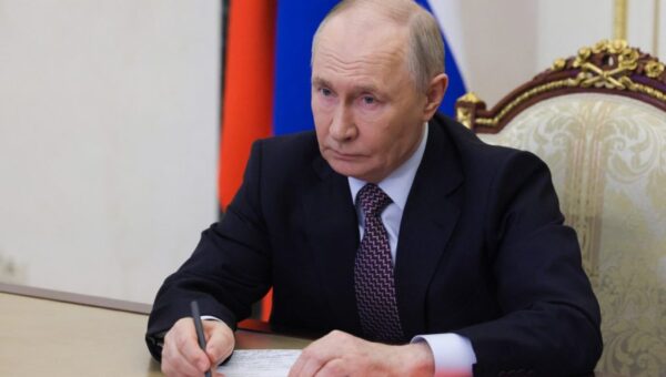Russia calls on US, Iran to ‘return to negotiating table’
