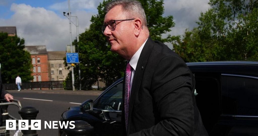 Donaldson sex abuse accusers 'not sufficiently reliable' for a guilty verdict, jury told