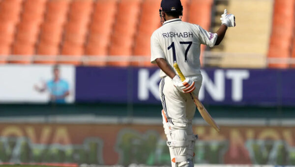 ‘Playing such a shot is mind-boggling’: Ashwin tears into Rishabh Pant after another missed century