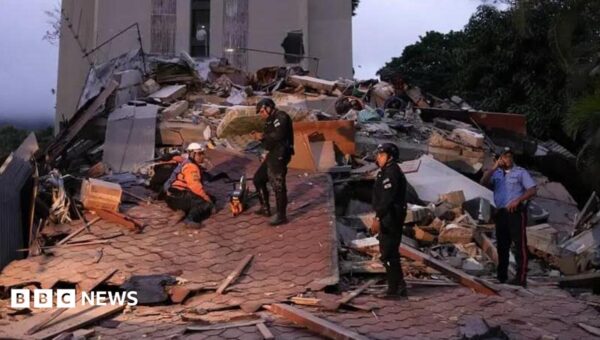 Rescuers search rubble for survivors as Venezuela earthquakes kill at least 188