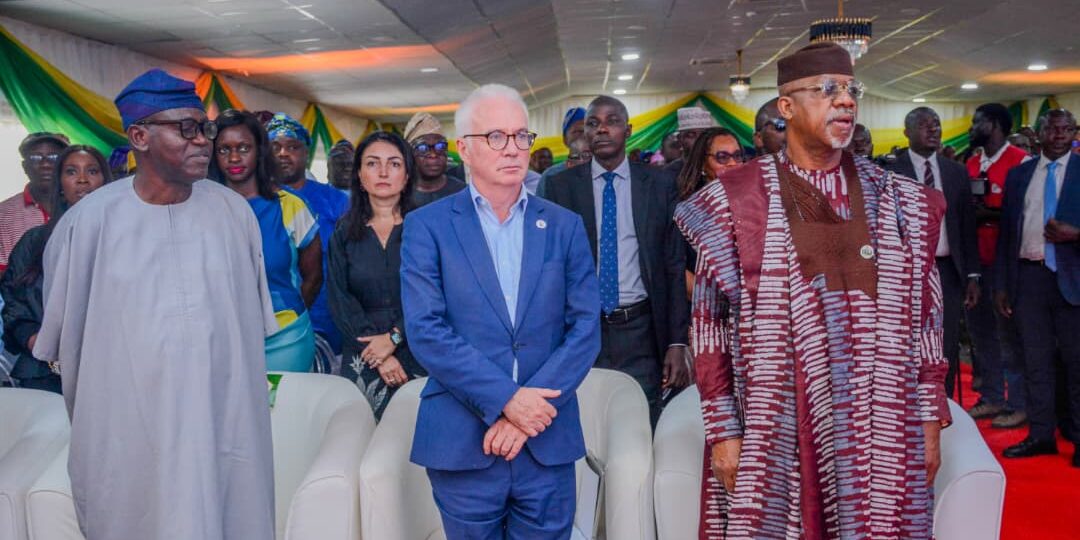 Abiodun Commissions Pharma Warehouse, says 30,000 Ogun residents received free HIV treatment