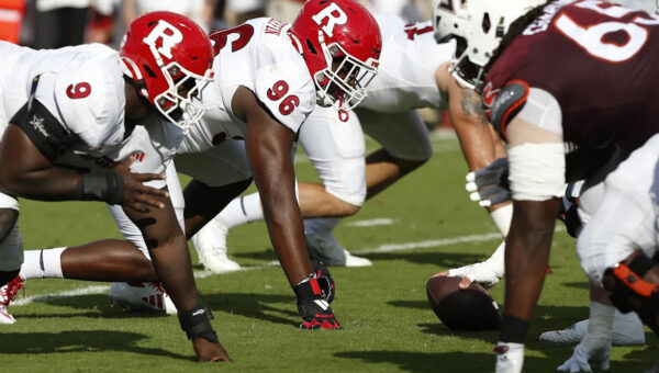 2027 South Carolina DT Dennis Glenn Jr. Commits to Rutgers Football