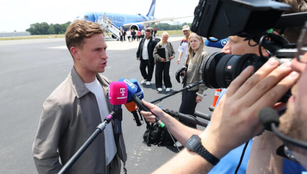 German players organize shuttle buses for New York match to cut costs for fans