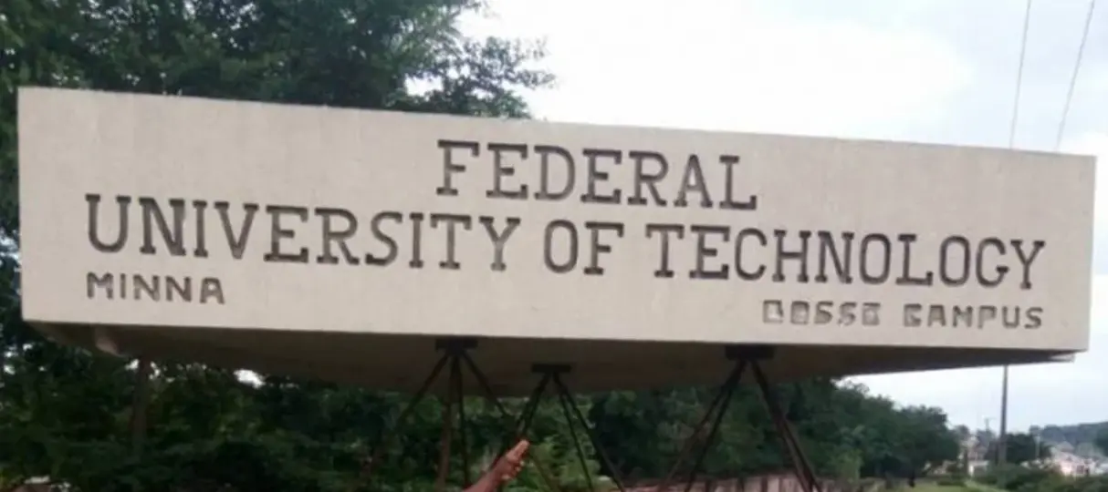 FUT Minna students protest rising robbery, shut university gate