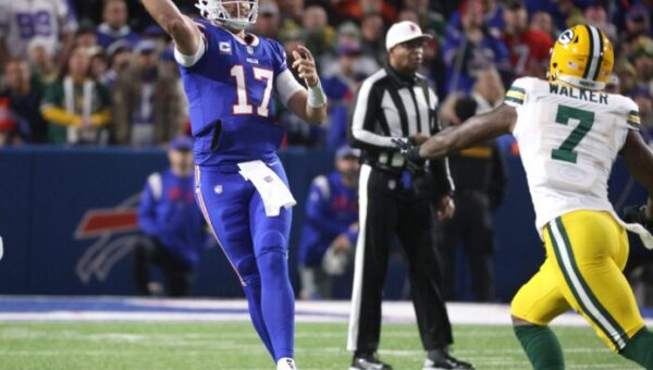 Green Bay Packers’ Micah Parsons circles Week 14 Buffalo Bills clash with personal milestone in mind