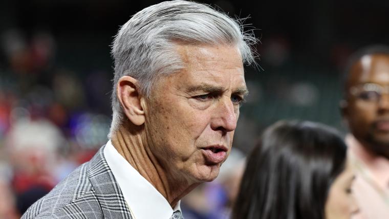Phillies already involved in trade market for one kind of outfielder, per MLB GMs
