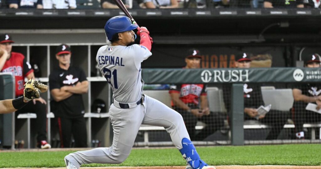 Dodgers’ Santiago Espinal Declares Free Agency After DFA