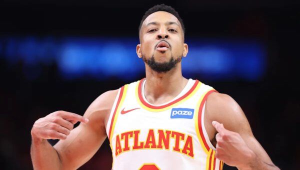 CJ McCollum agrees to return to Hawks on 1-year, $21 million deal