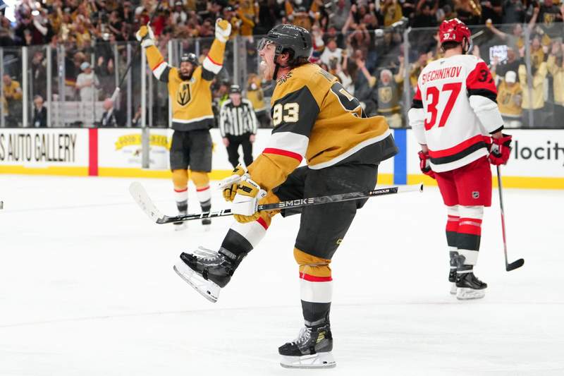 NHL Rumors: Mitch Marner’s Golden Knights Inching Closer to Super-Team Territory as $69.6M Forward Pushes for a Trade