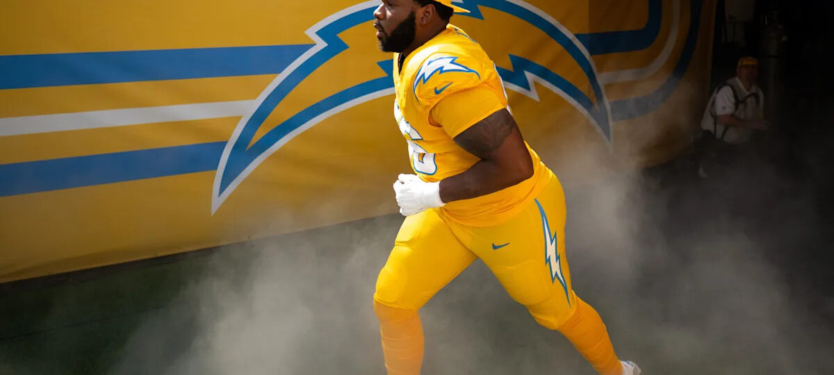 Super Bowl champion Seahawks sign veteran offensive lineman Bobby Hart