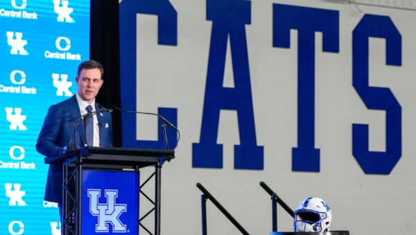 Kentucky Wildcats included in final 5 finalists for key four-star OT