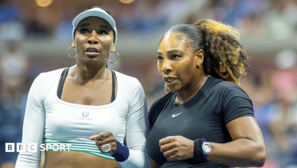 Williams sisters receive Wimbledon doubles wildcard