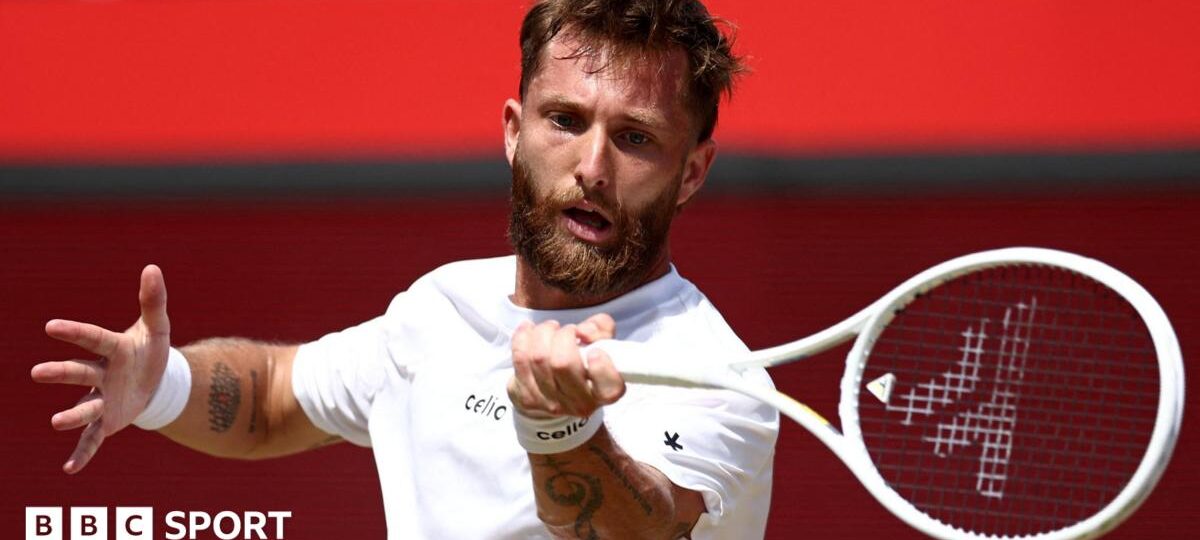 Moutet loses almost all prize money for swearing on BBC TV