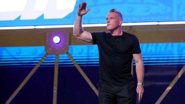 Pat McAfee could earn more than LeBron James, Stephen Curry with new ESPN deal
