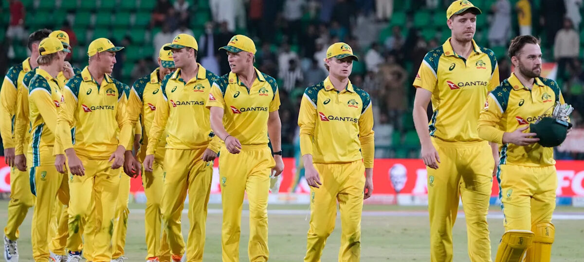Australia elects to field in 1st one-day cricket international against Bangladesh