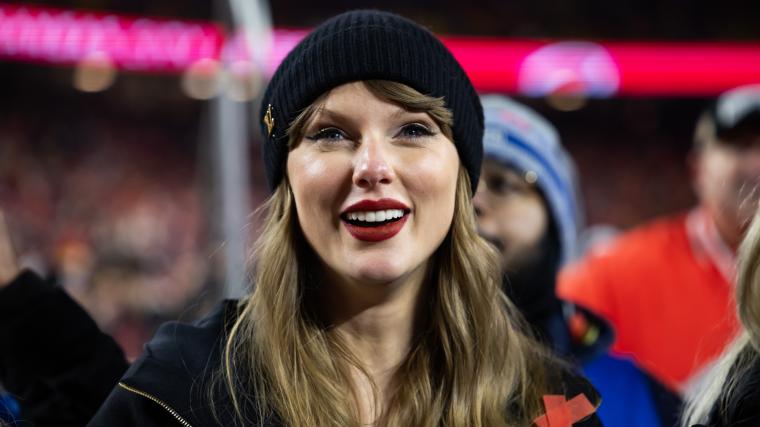 Is Taylor Swift at the NBA Finals? Live updates on Travis Kelce's girlfriend's Knicks vs. Spurs Game 4 appearance
