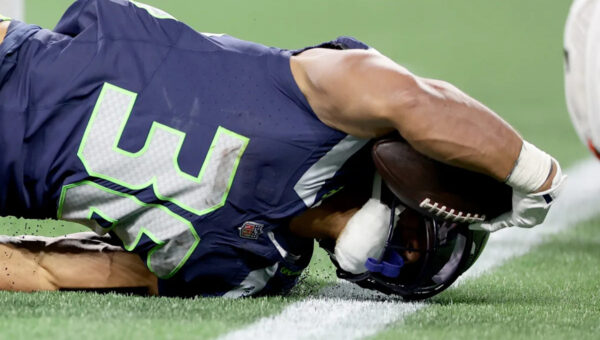 Is George Holani the favorite to start at RB for Seahawks Week 1?