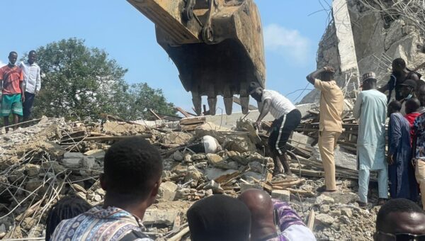One dead, several trapped as four-storey building collapses in Port Harcourt