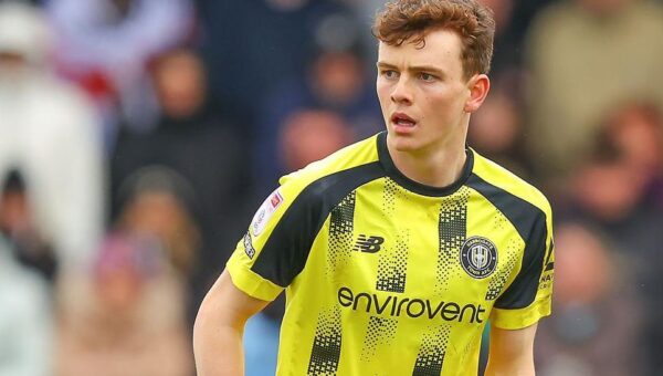 Tranmere bring in defender Slater