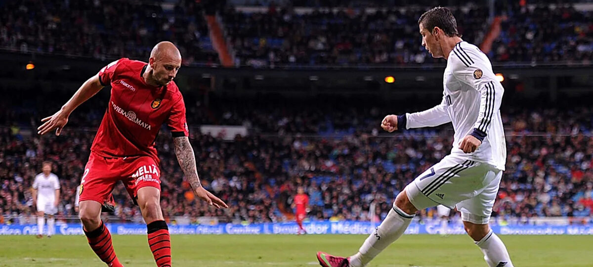 EXCLUSIVE | Alan Hutton on his time at RCD Mallorca: ‘It made an impression on us all. It was just a brilliant time for me.’