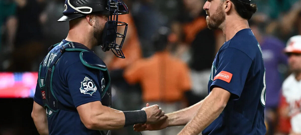 A ruined dinner, a game saved: Mariners reliever's wild day ends in triumph